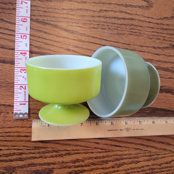 Vintage Federal Glass Pedestal Bowls (2) ~ Avocado Green ~ Dessert  Salsa ~ Cute - Picture 10 of 16